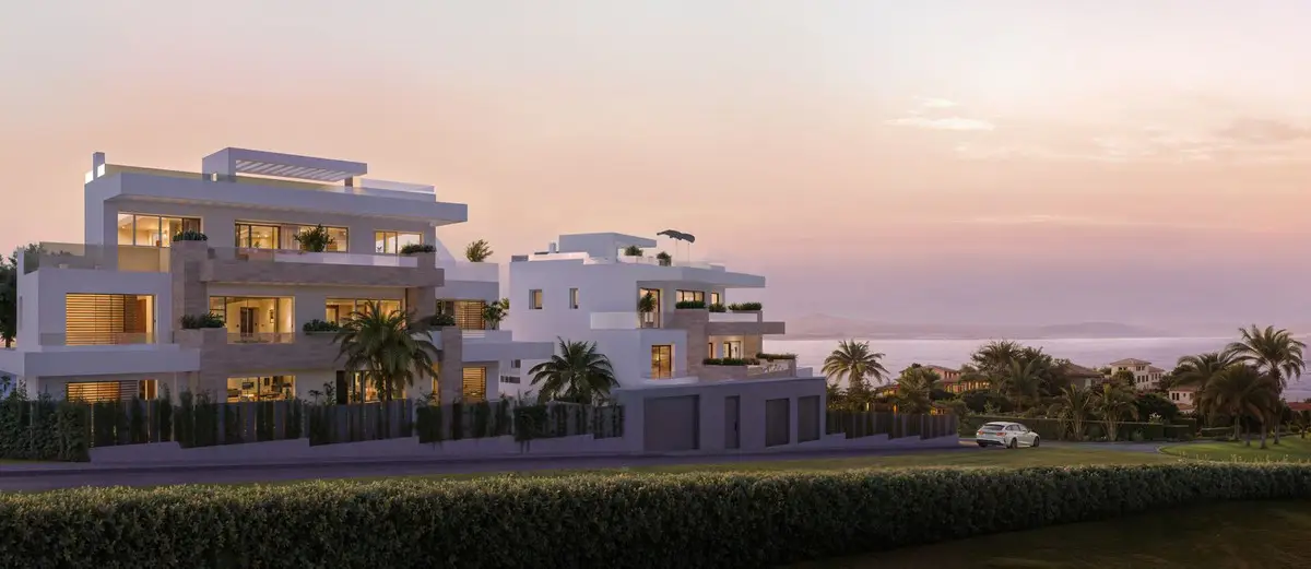 Penthouse for sale in Estepona — photo 1