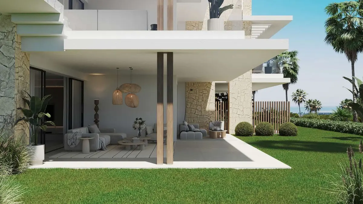 Ground Floor Apartment for sale in Estepona — photo 1