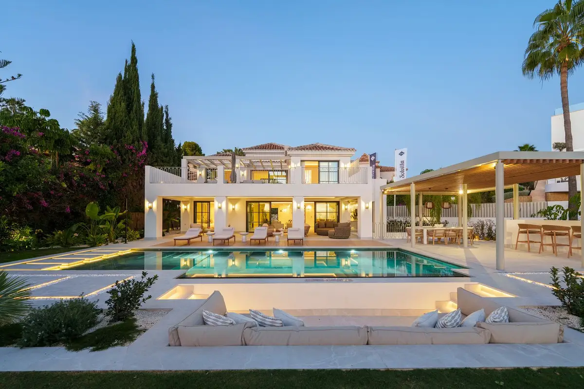 Detached Villa for sale in La Quinta — photo 1