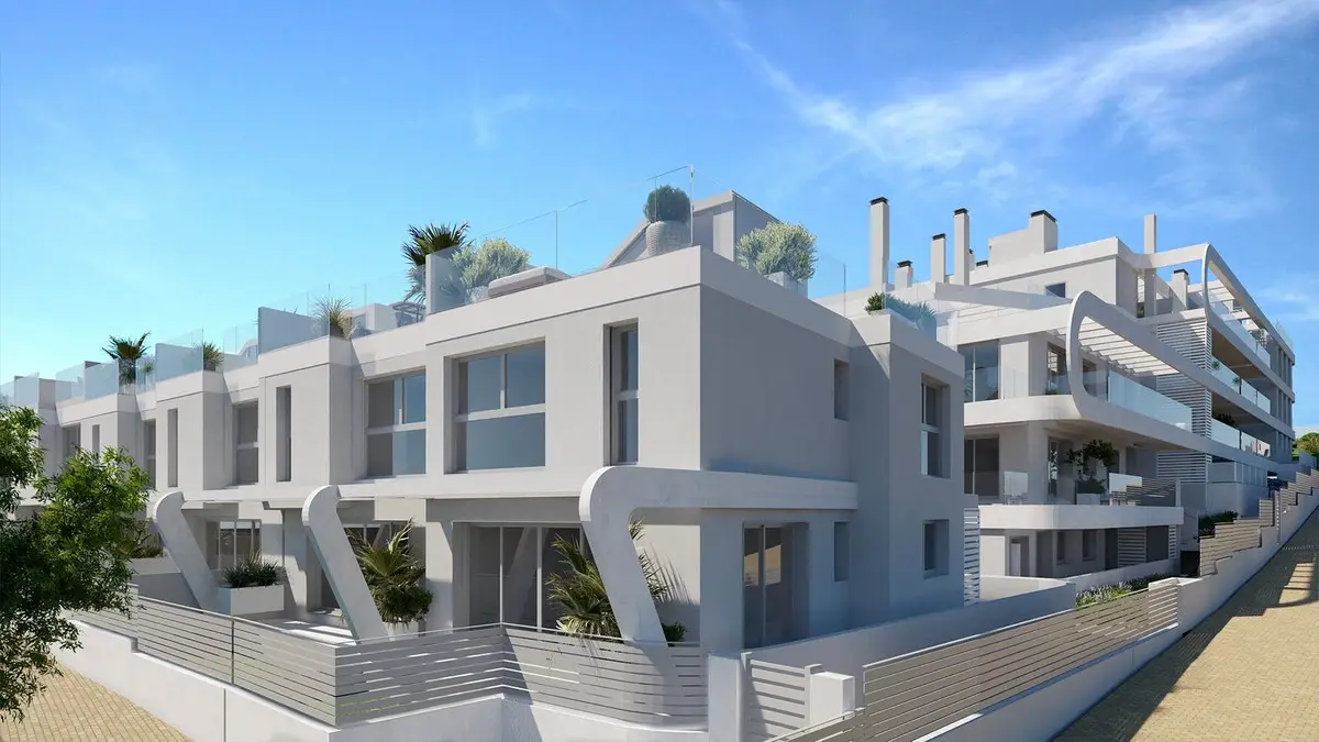 Townhouse for sale in Estepona — photo 1