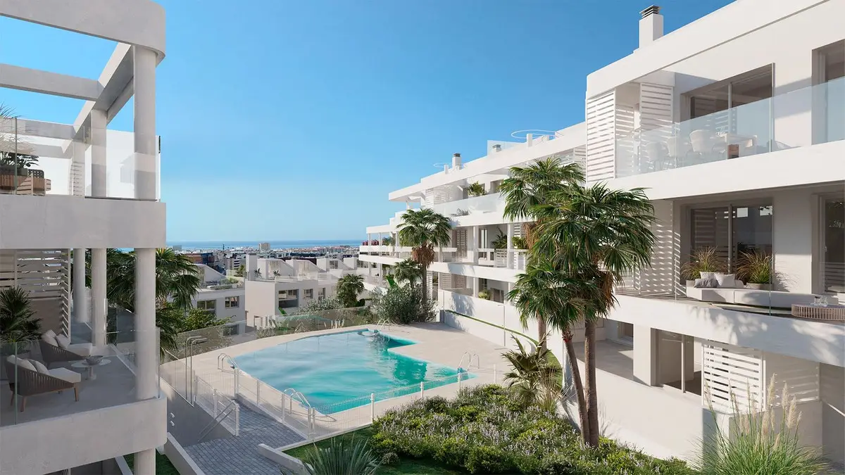 Middle Floor Apartment for sale in Estepona — photo 1
