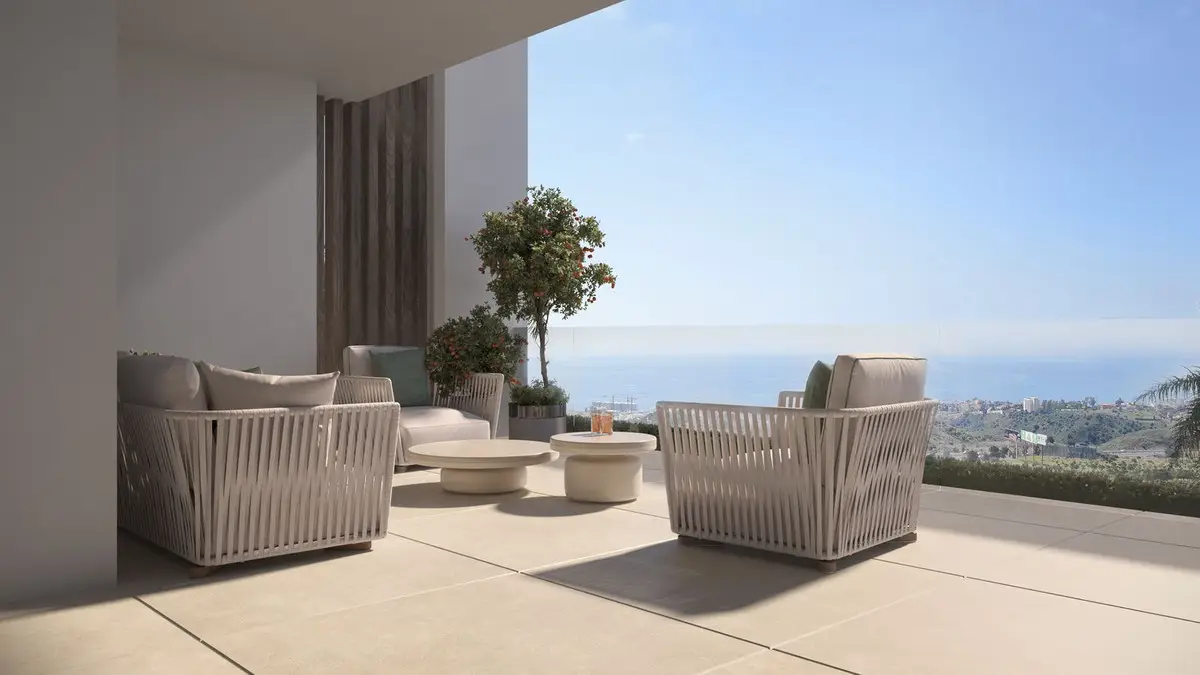 Ground Floor Apartment for sale in Estepona — photo 1