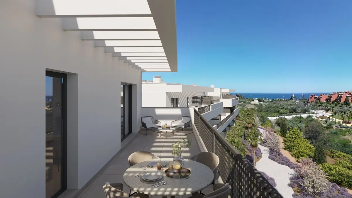 Middle Floor Apartment for sale in Estepona — photo 1