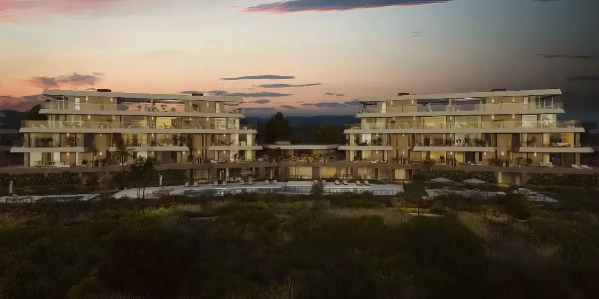 Penthouse for sale in Estepona — photo 1