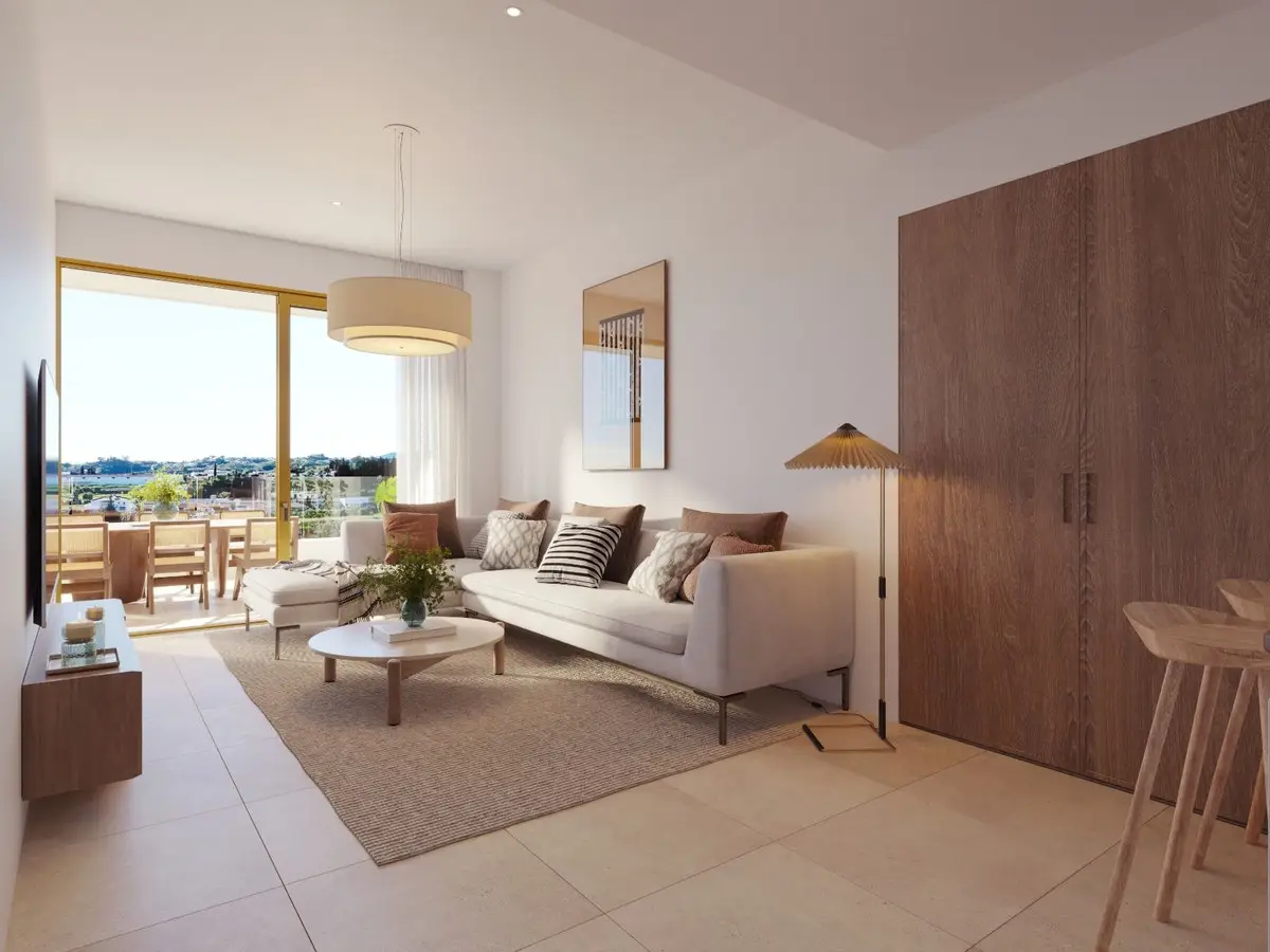 Middle Floor Apartment for sale in Fuengirola — photo 1