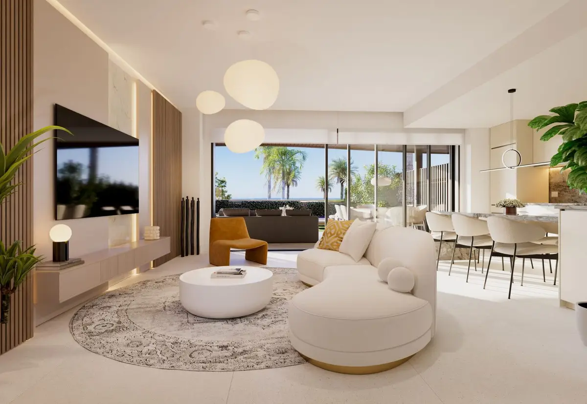 Middle Floor Apartment for sale in Fuengirola — photo 1
