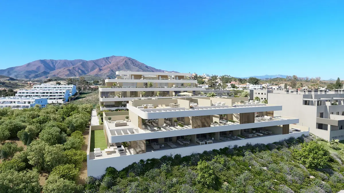 Ground Floor Apartment for sale in Estepona — photo 1