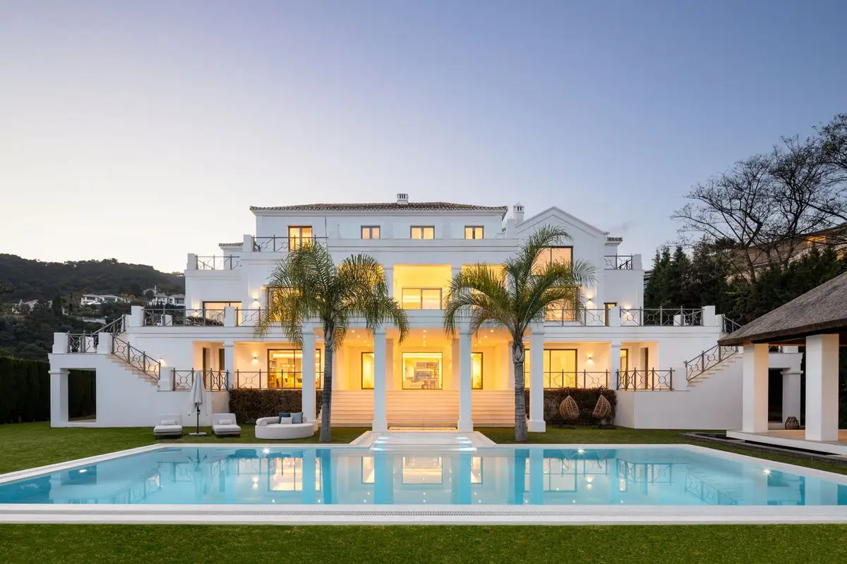 Villa indipendente in vendita a Benahavís — foto 1