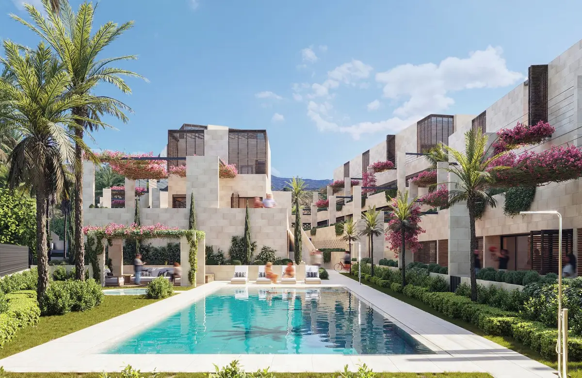 Ground Floor Apartment for sale in Estepona — photo 1