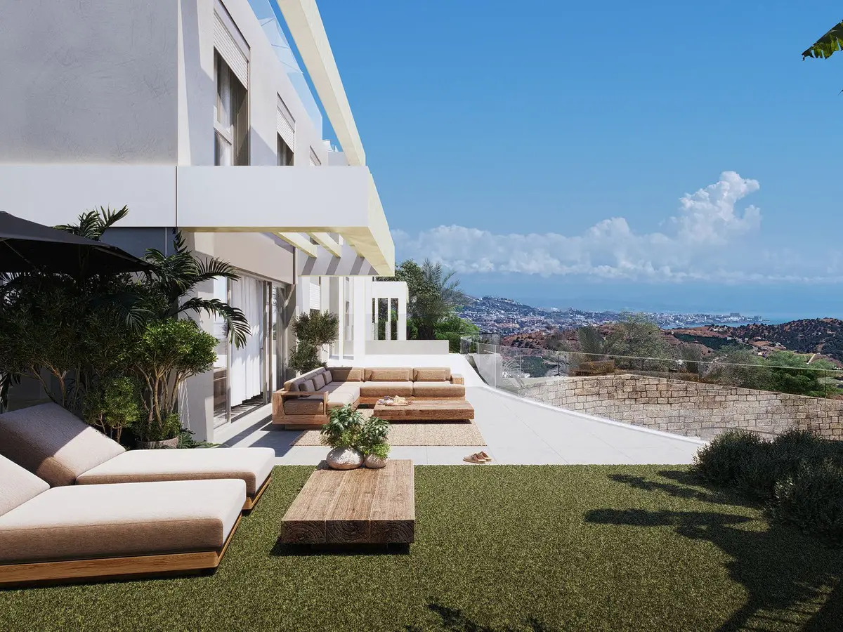 Semi-Detached House for sale in Mijas Costa — photo 1