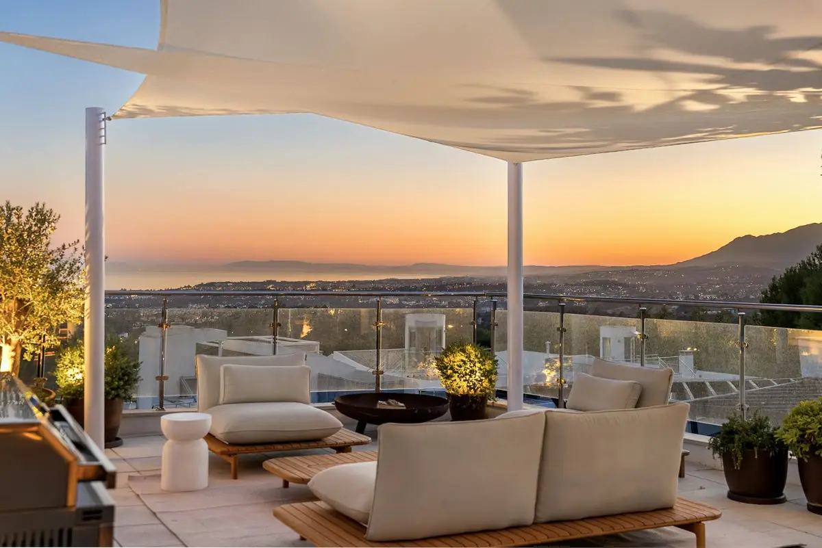 Semi-Detached House for sale in Marbella — photo 1