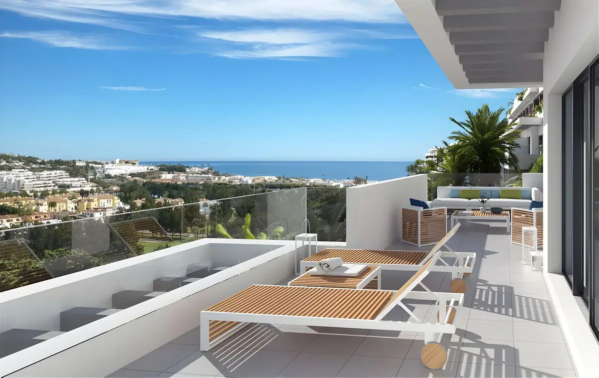 Middle Floor Apartment for sale in La Cala de Mijas — photo 1