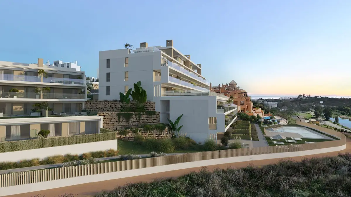 Penthouse for sale in Estepona — photo 1
