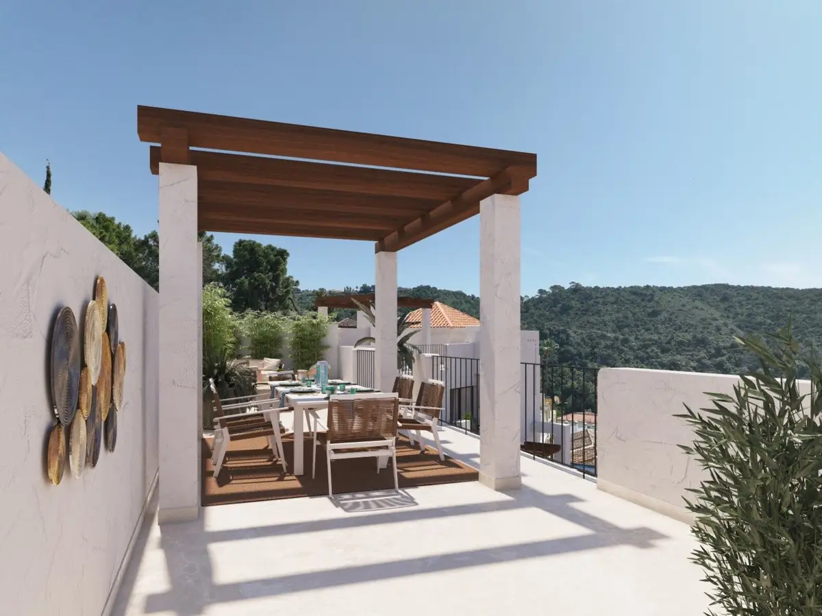 Penthouse for sale in Benahavís — photo 1