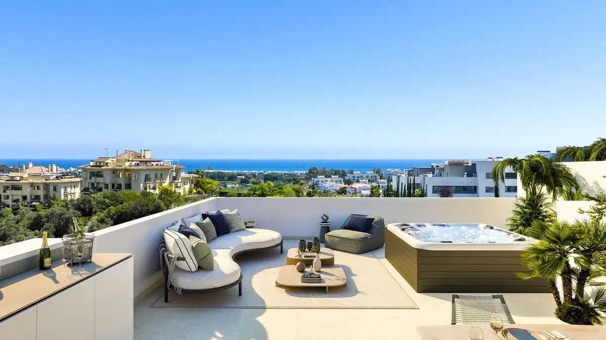 Penthouse Duplex for sale in Estepona — photo 1