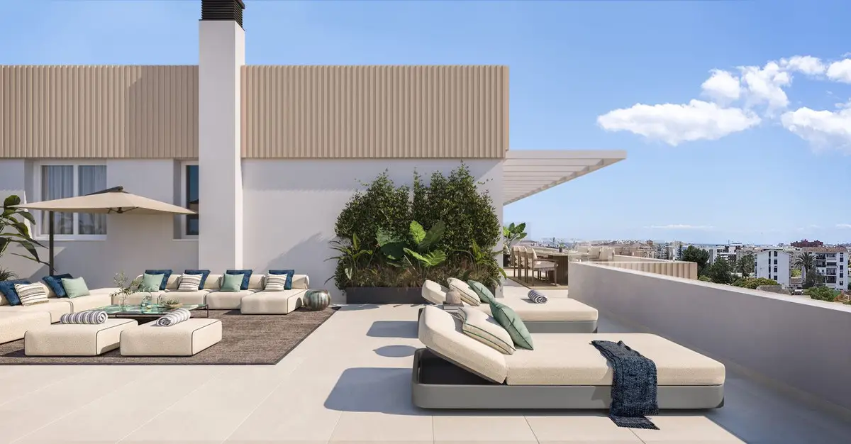 Penthouse Duplex for sale in Estepona — photo 1