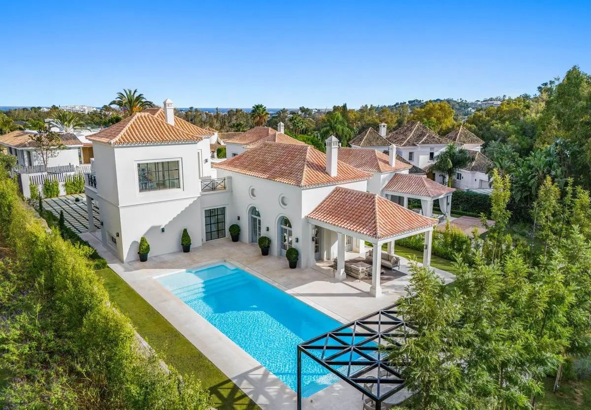 Detached Villa for sale in Marbella — photo 1