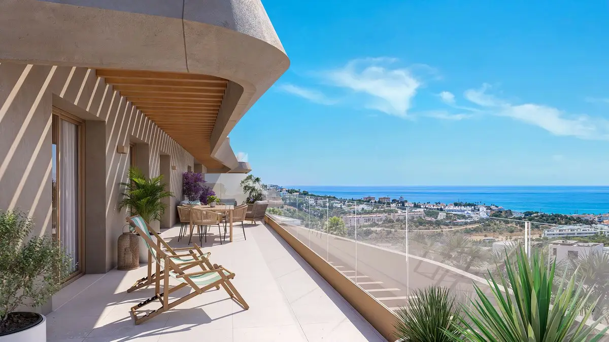 Middle Floor Apartment for sale in La Cala de Mijas — photo 1