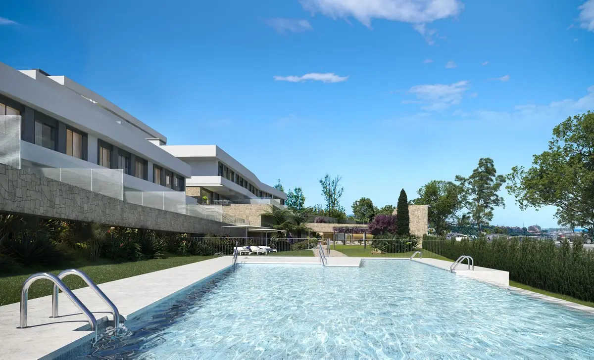 Ground Floor Apartment for sale in Estepona — photo 1