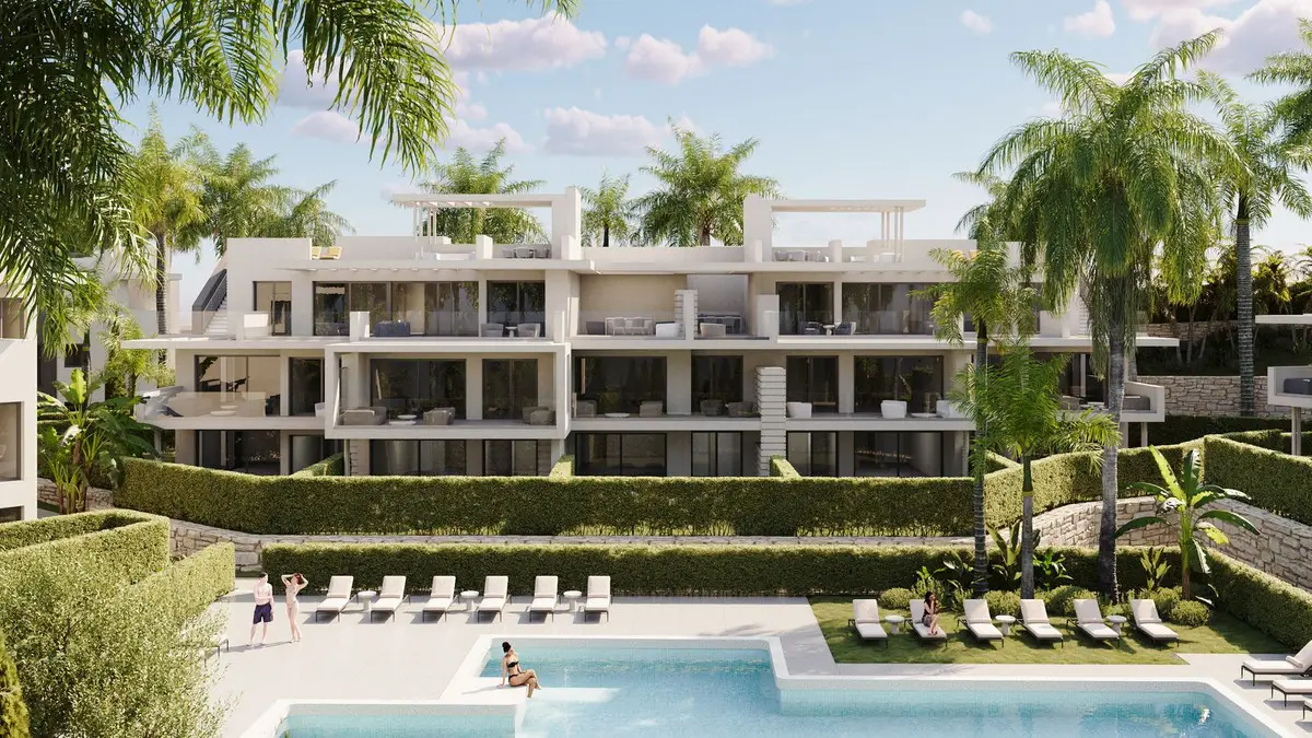 Apartamento en planta intermedia en venta en Estepona — foto 1