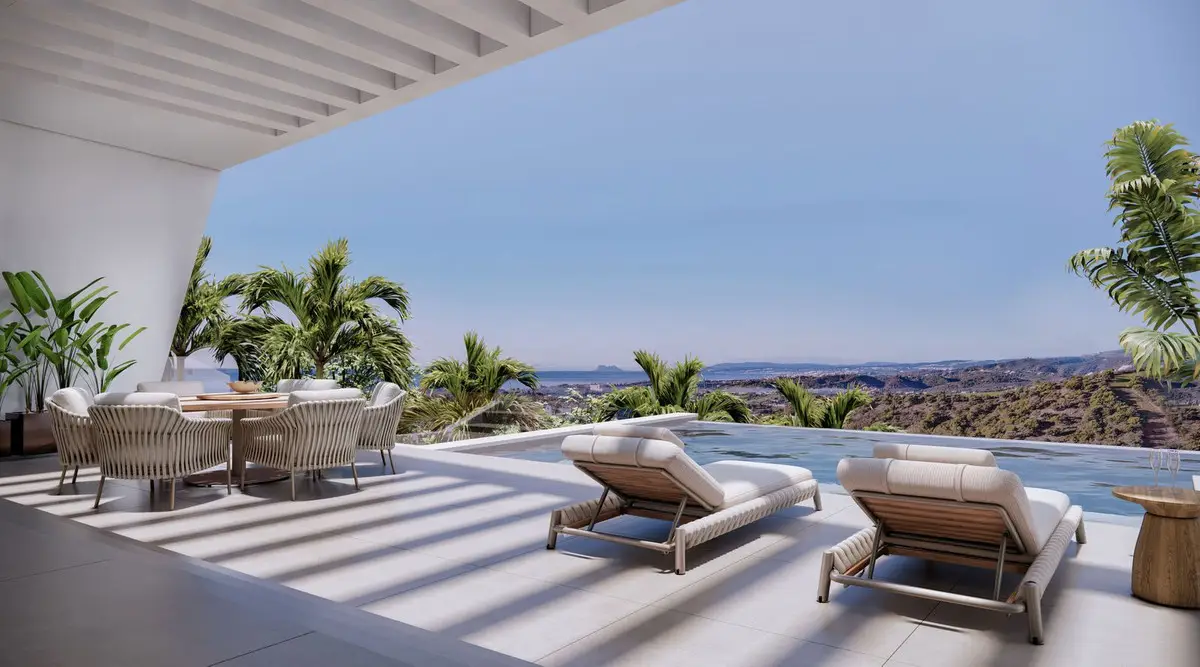 Detached Villa for sale in Estepona — photo 1