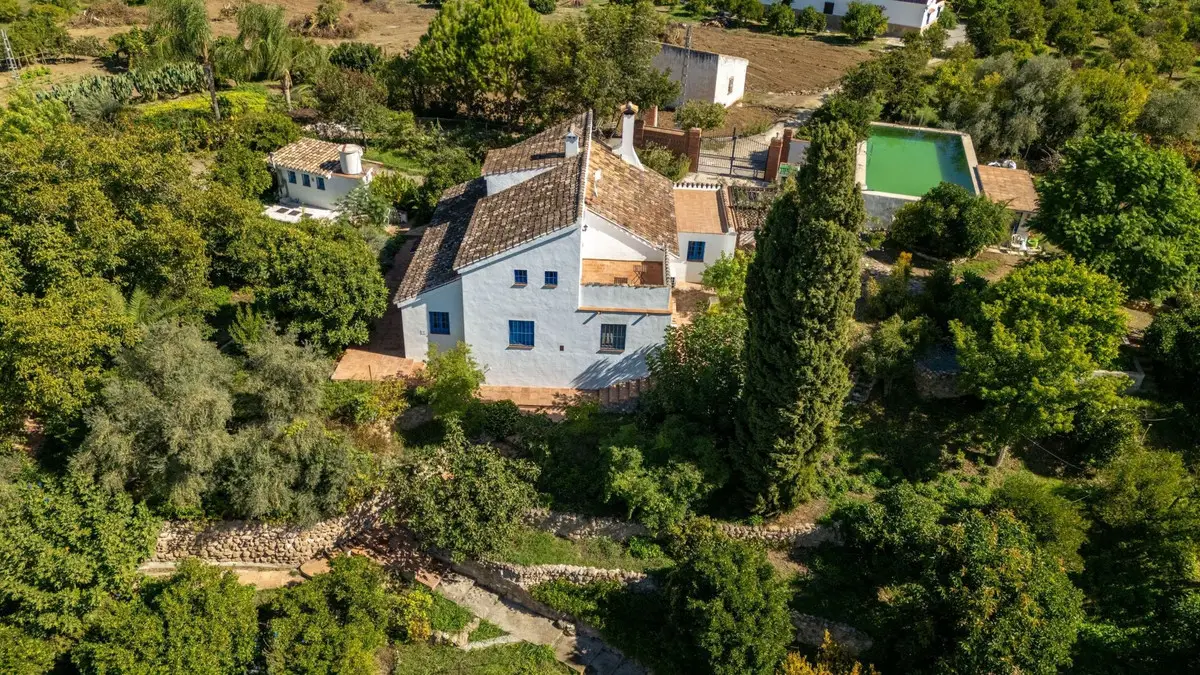 Finca - Cortijo for sale in Alhaurín el Grande — photo 1