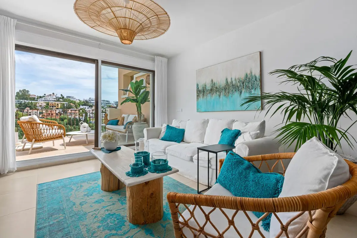 Penthouse Duplex for sale in Estepona — photo 1