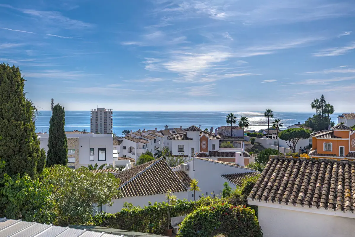 Detached Villa for sale in Riviera del Sol — photo 1