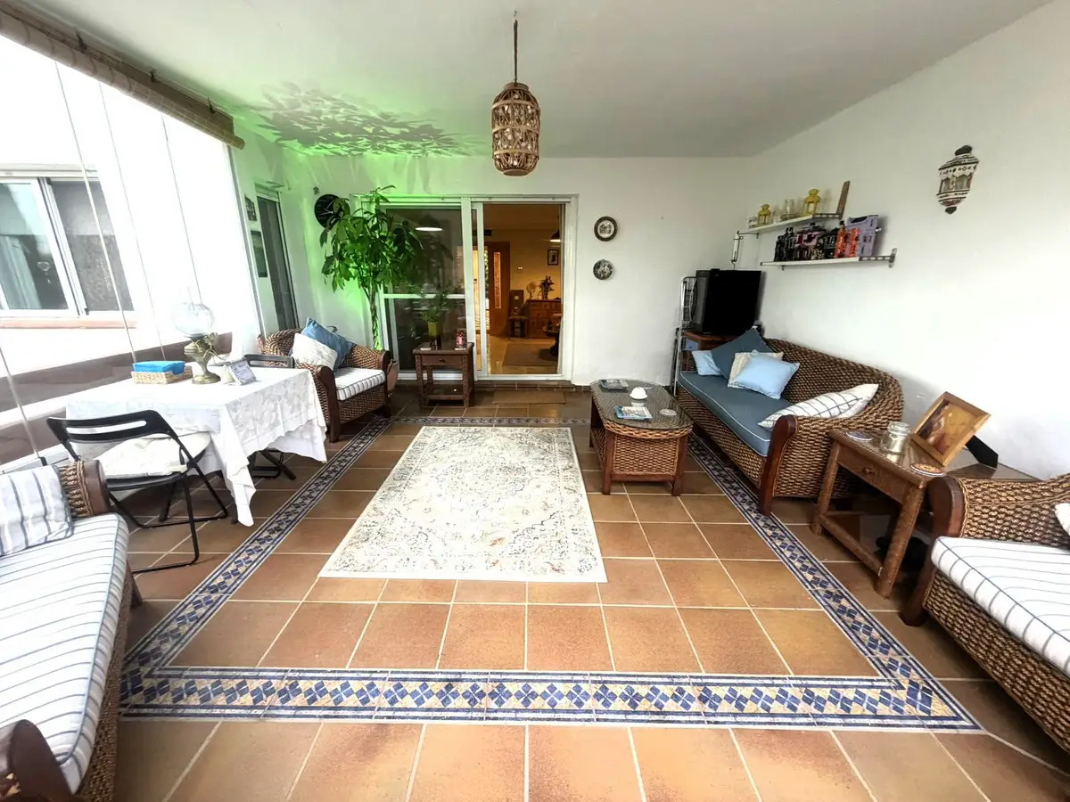 Middle Floor Apartment for sale in Selwo — photo 1