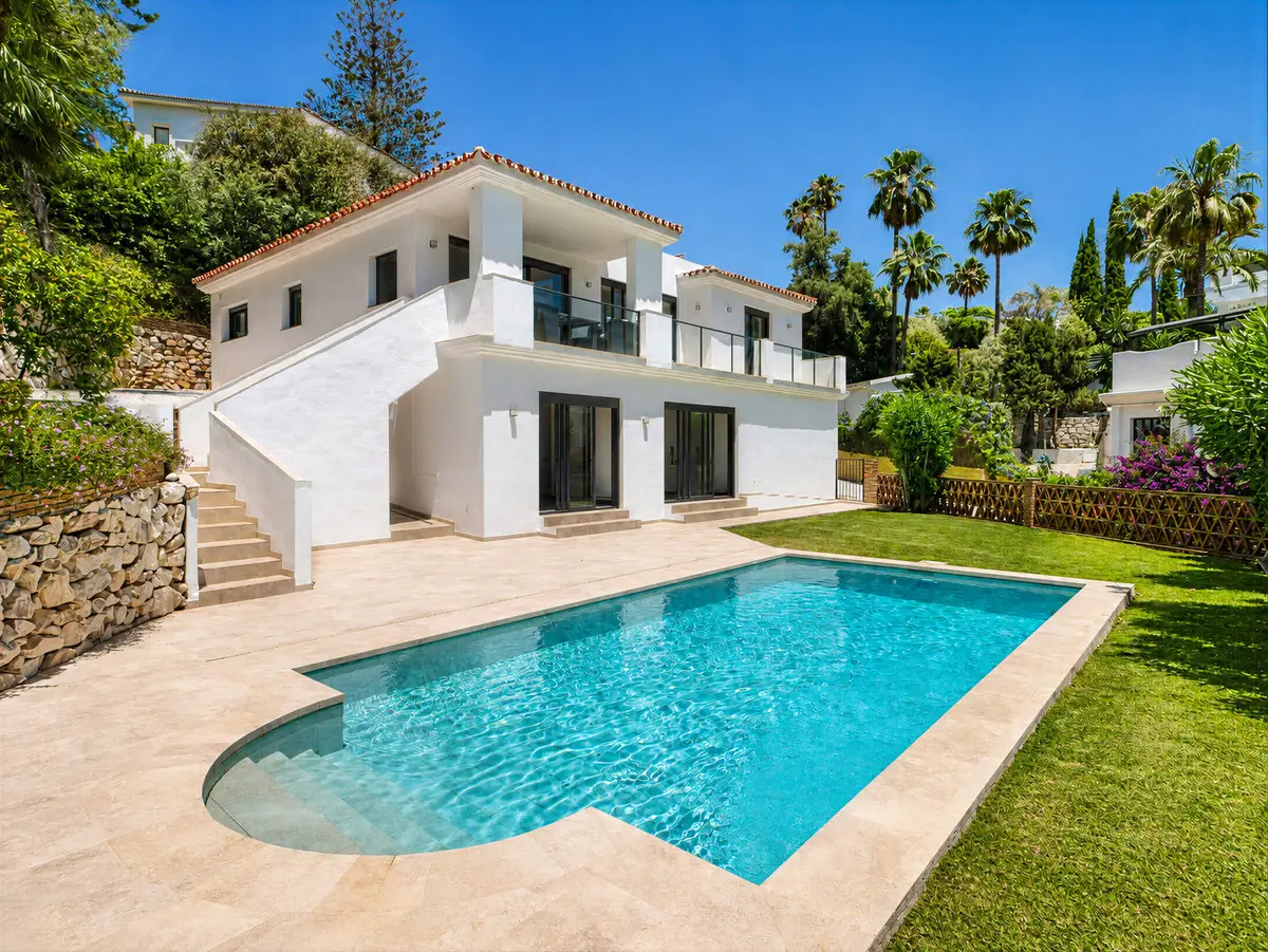 Detached Villa for sale in El Rosario — photo 1