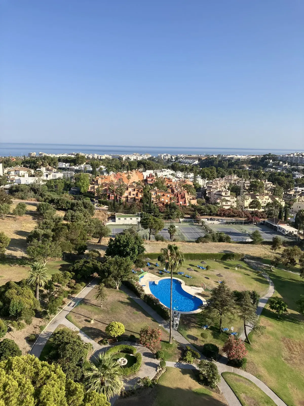 Penthouse for sale in Aloha — photo 1