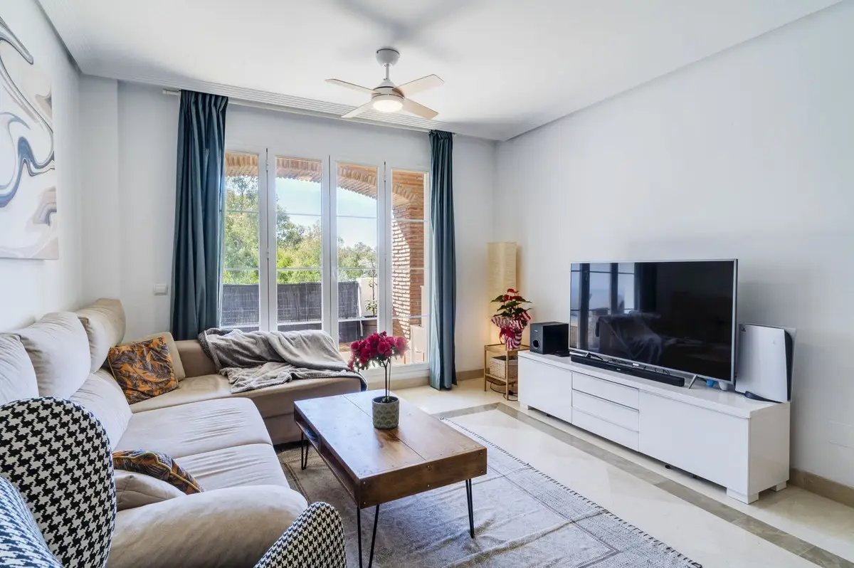 Middle Floor Apartment for sale in Los Arqueros — photo 1