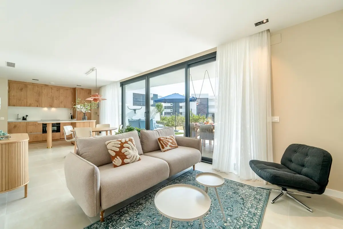 Ground Floor Apartment for sale in Higueron — photo 1
