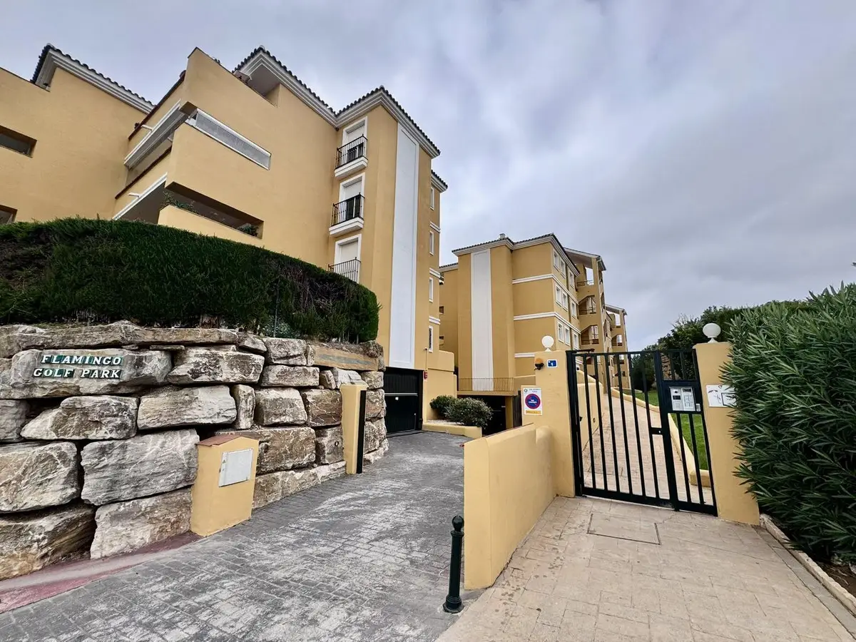Middle Floor Apartment for sale in Riviera del Sol — photo 1