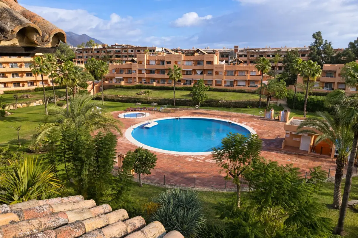 Penthouse for sale in Casares Playa — photo 1