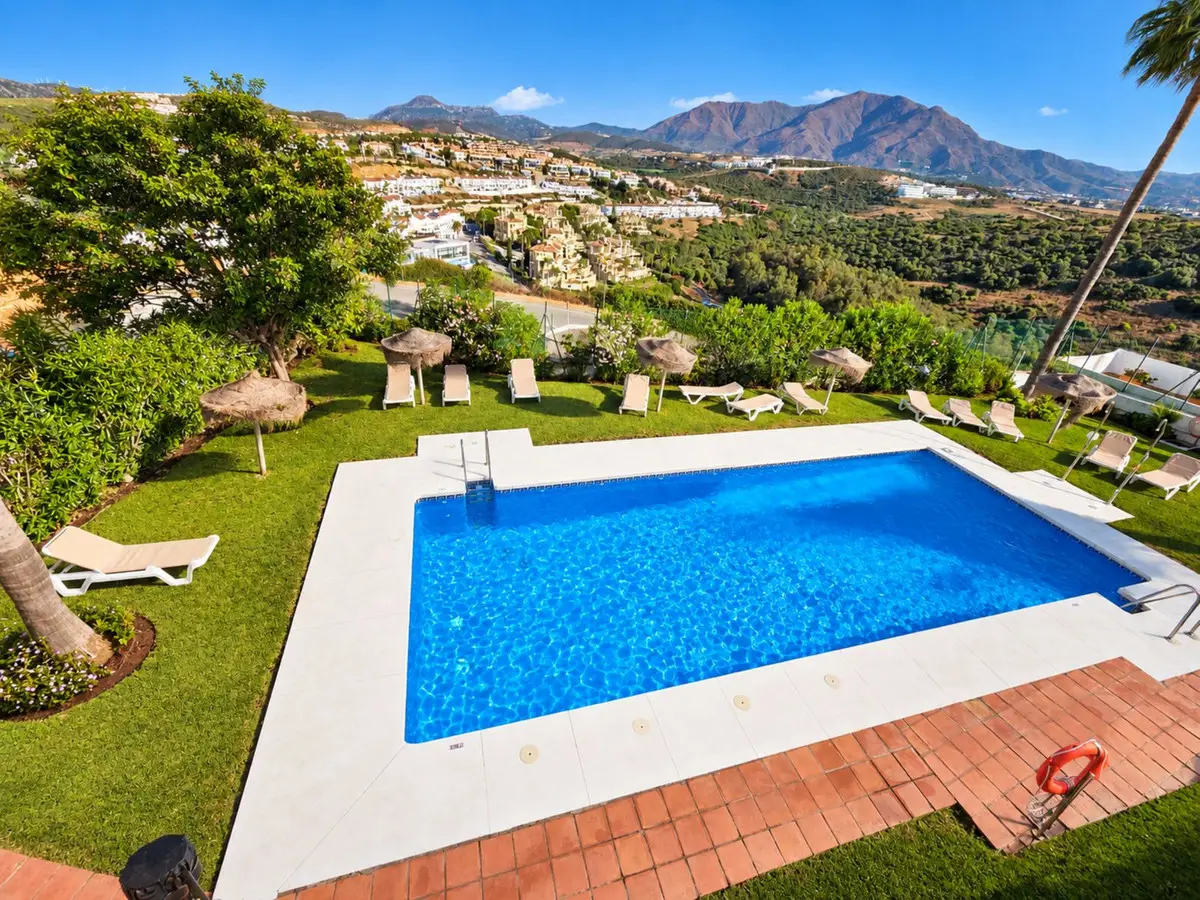 Penthouse for sale in Casares Playa — photo 1