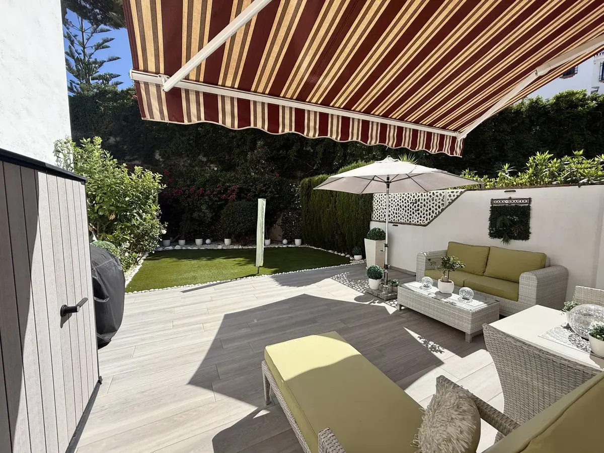Townhouse for sale in Riviera del Sol — photo 1