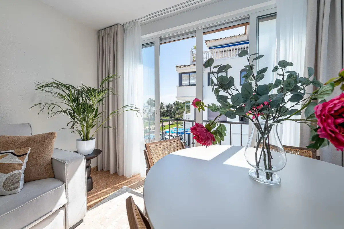 Penthouse for sale in La Duquesa — photo 1