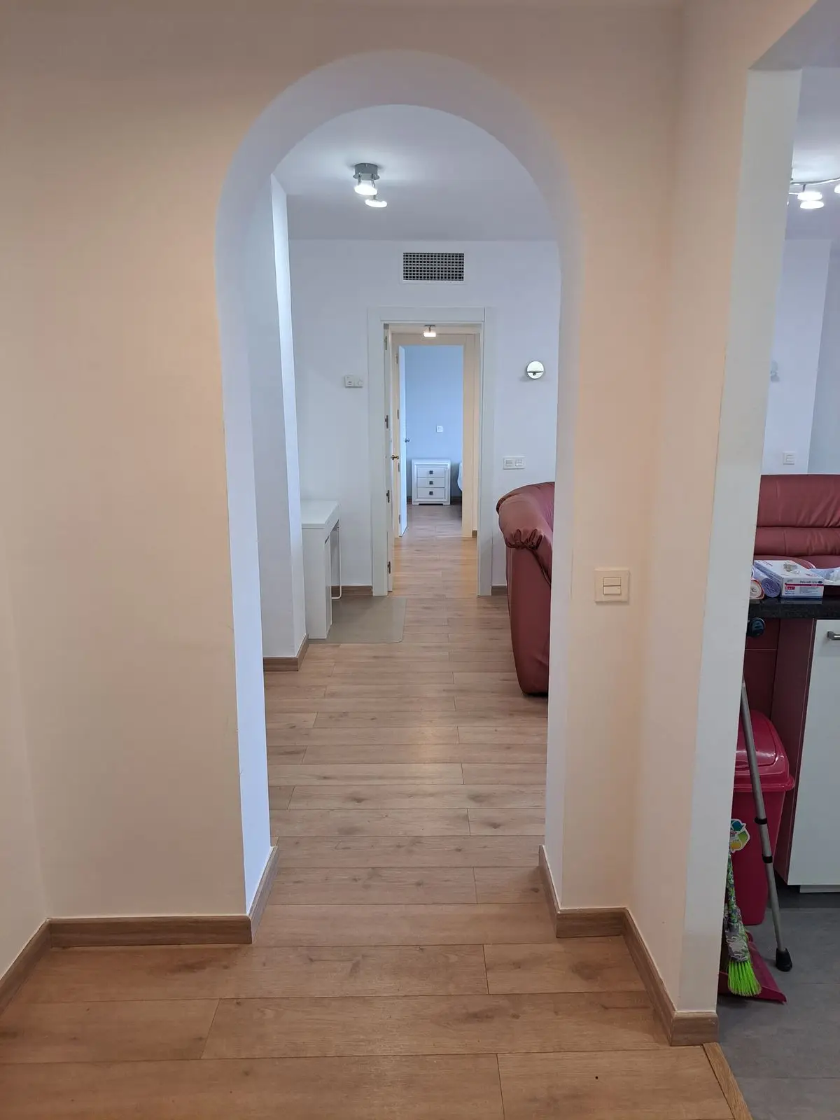 Middle Floor Apartment for sale in Estepona — photo 1