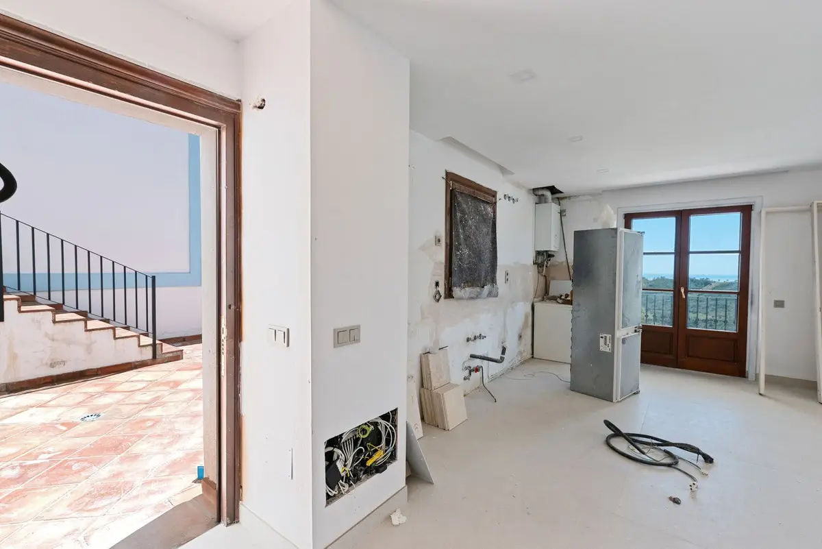 Townhouse for sale in Benahavís — photo 1