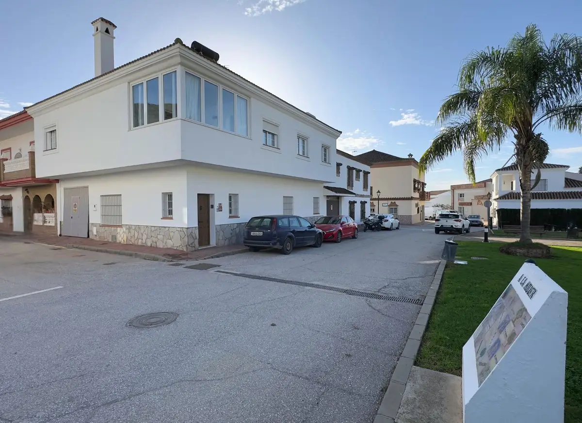 Detached Villa for sale in Casares Pueblo — photo 1
