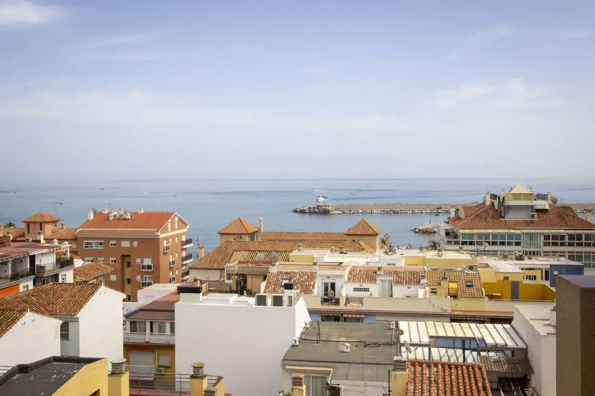 Penthouse for sale in Fuengirola — photo 1