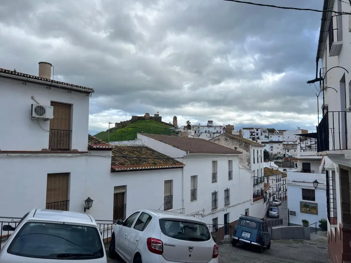 Townhouse for sale in Alora — photo 1