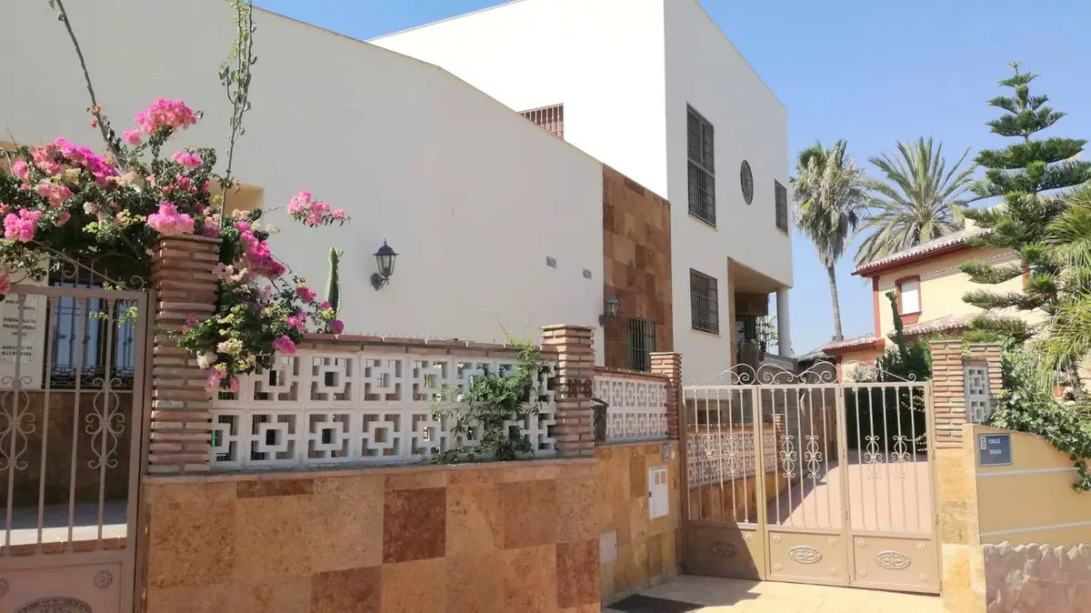 Detached Villa for sale in Estacion de Cartama — photo 1