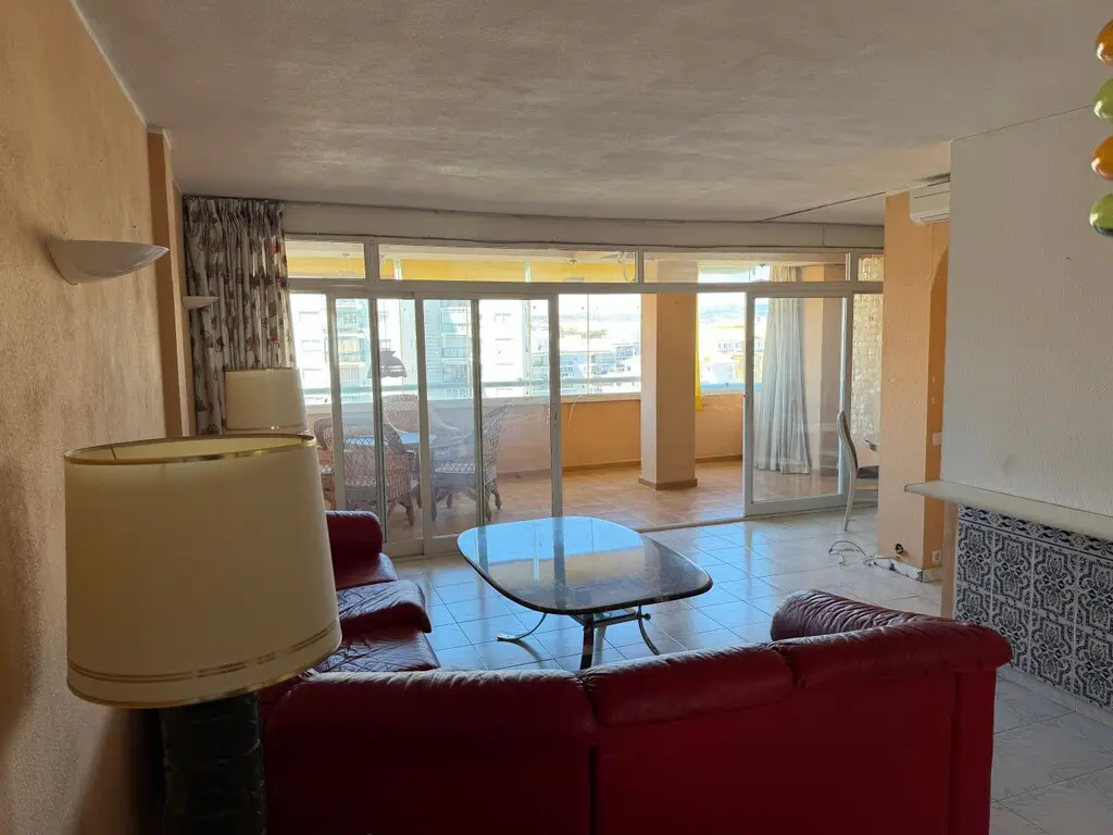 Middle Floor Apartment for sale in Los Boliches — photo 1