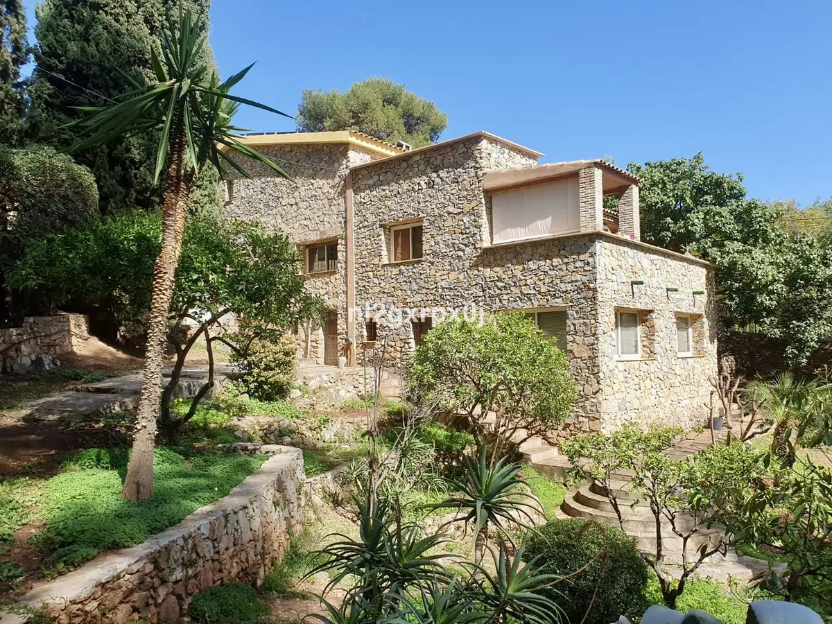 Detached Villa for sale in Marbella — photo 1