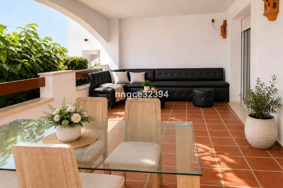 Ground Floor Apartment for sale in Nueva Andalucía — photo 1