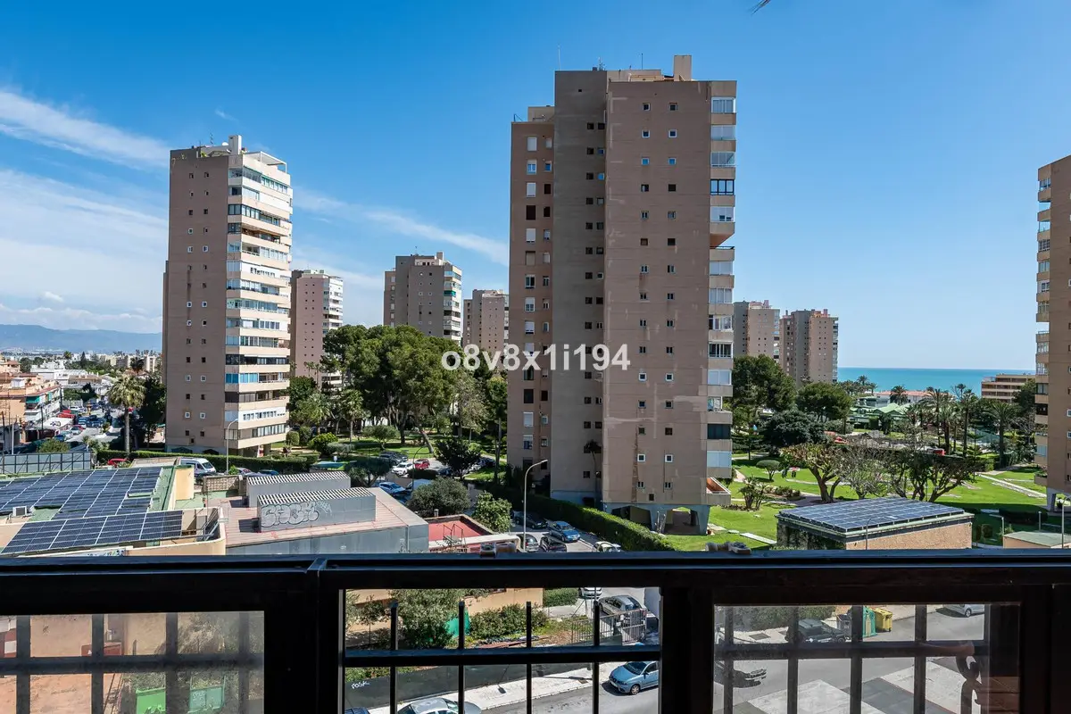 Appartement à vendre au deuxième étage à Torremolinos — photo 1