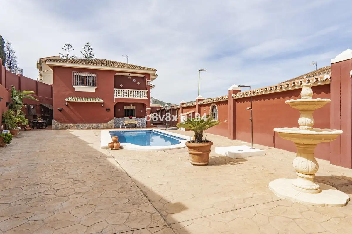 Detached Villa for sale in Ciudad Jardín — photo 1