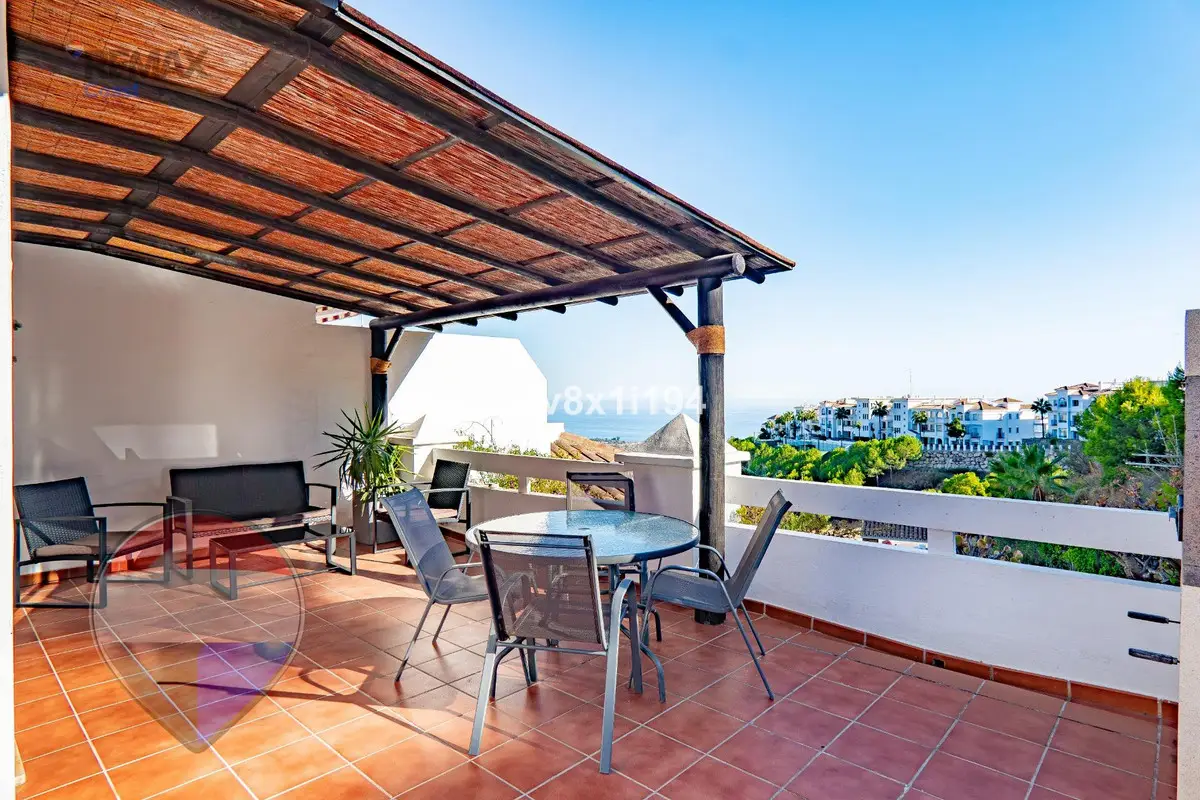 Middle Floor Apartment for sale in Rincón de la Victoria — photo 1